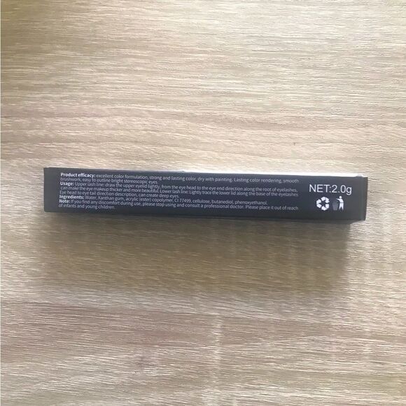 NEW … AMY’S DIARY “Waterproof” Double-Sided Eyeliner - Picture 9 of 9